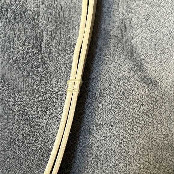 Quince Cream Crossbody Bag - Picture 7 of 7